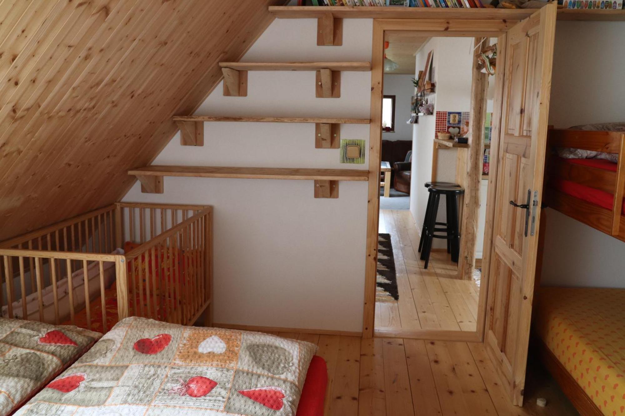 Rozcesti, Z Gruntu Dobre Prespani Apartmán